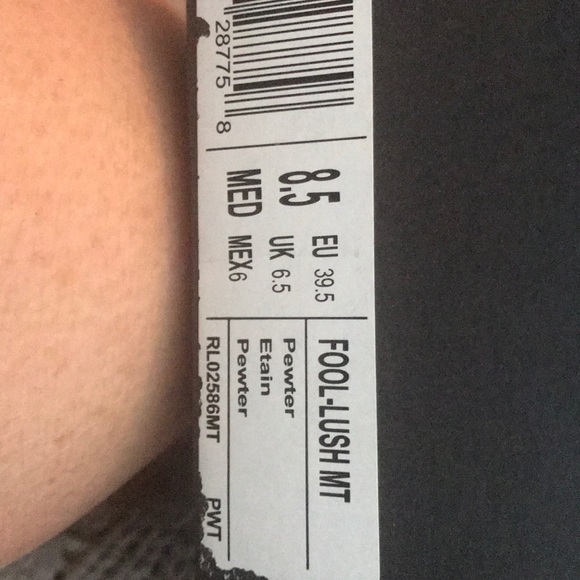 Kenneth Cole Sandals - Picture 3 of 3